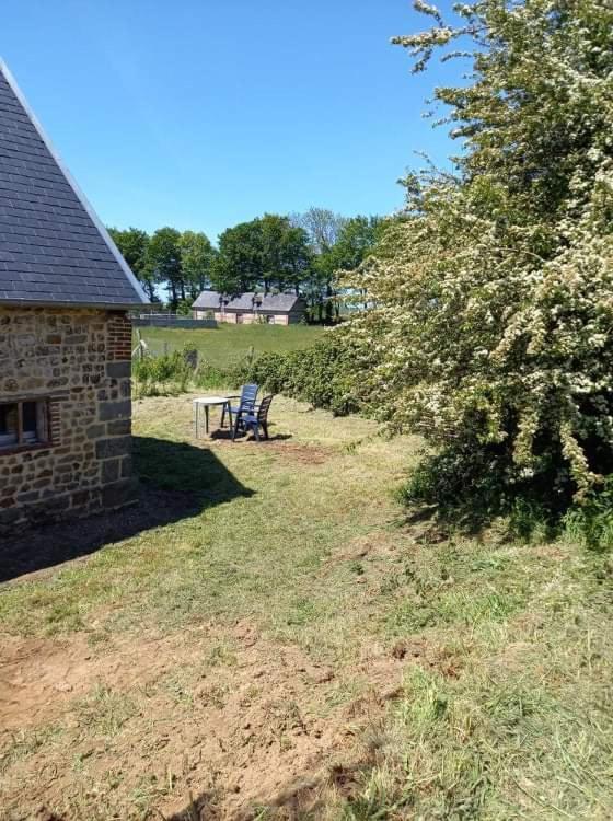 Le Cri De Pavlin Villa Malleville-les-Gres Esterno foto